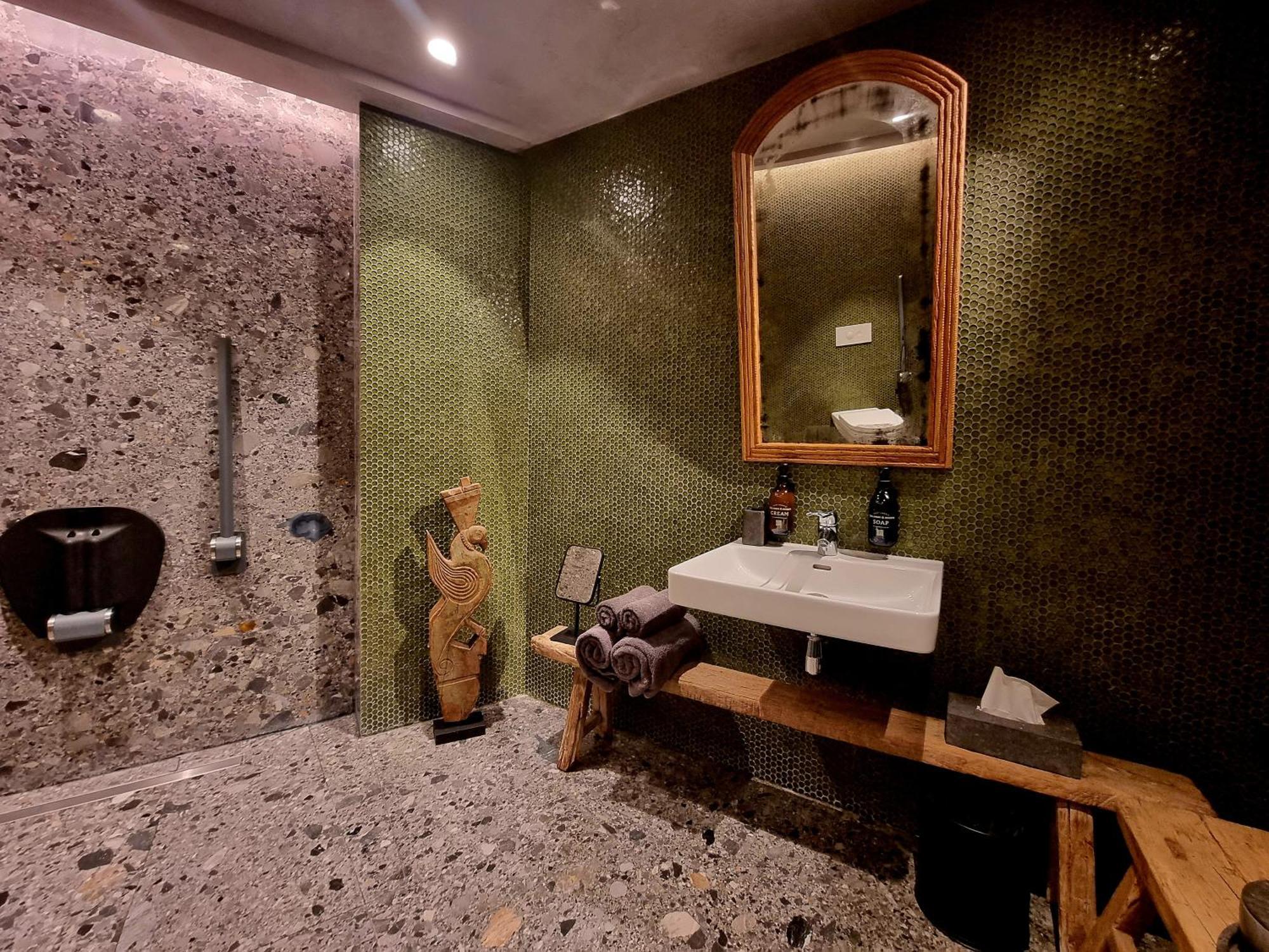 Unique Boutique Hotel Antibes Juan-Les-Pins 外观 照片